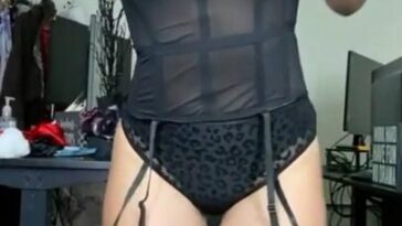 Bella Thorne Sexy Lingerie Corset Onlyfans Video Leaked