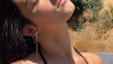 Charli D'Amelio Sexy Bikini Outdoor Dance Video Leaked