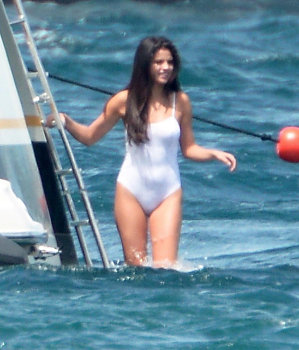 Selena Gomez See-Through One-Piece Set Leaked