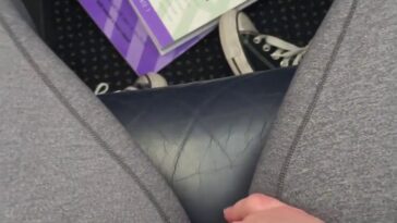 STPeach Public Airplane Pussy Masturbation Fansly Video Leaked